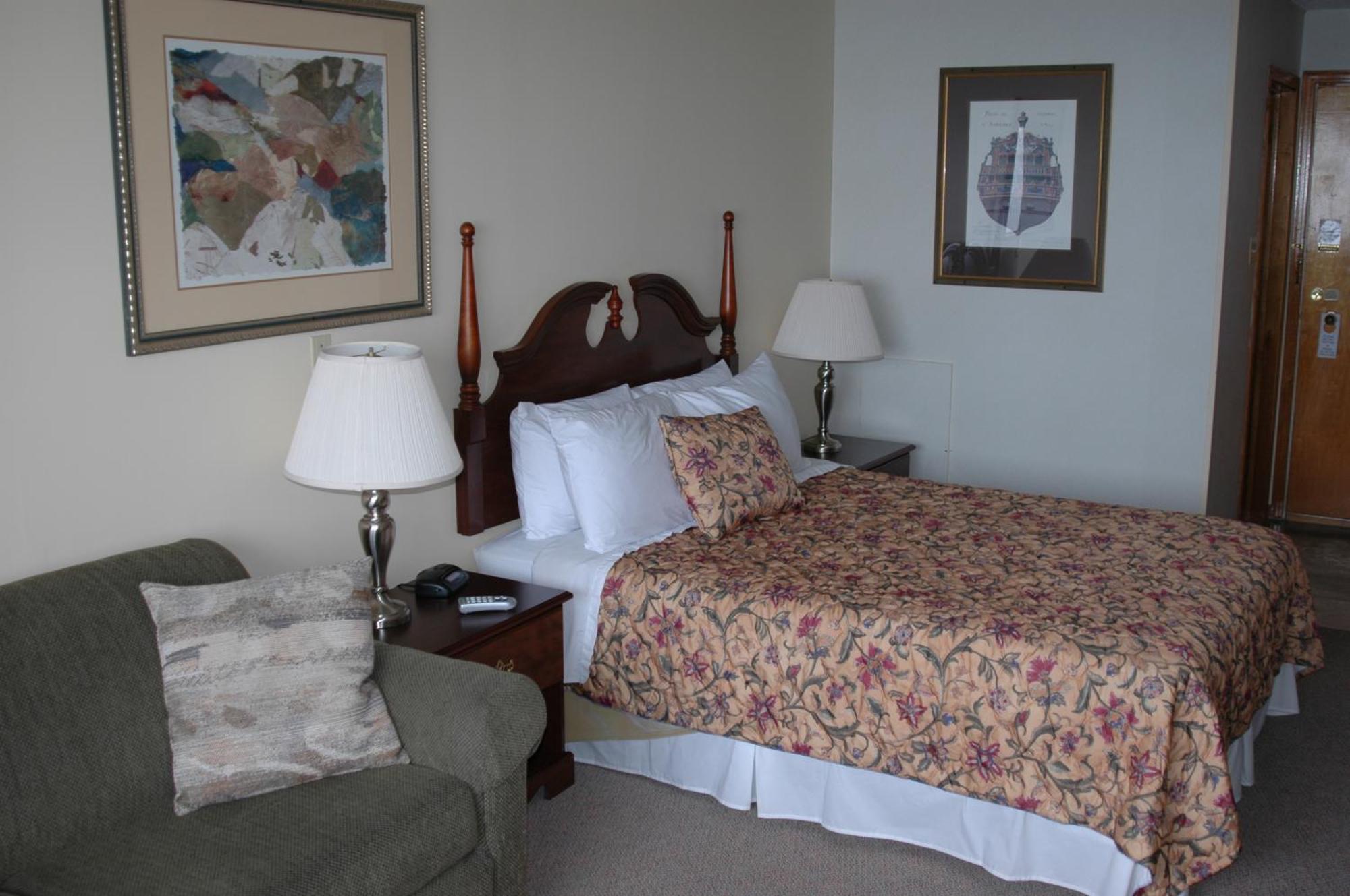 Hotel Admiral Digby Inn Restaurant And Cottages Digby