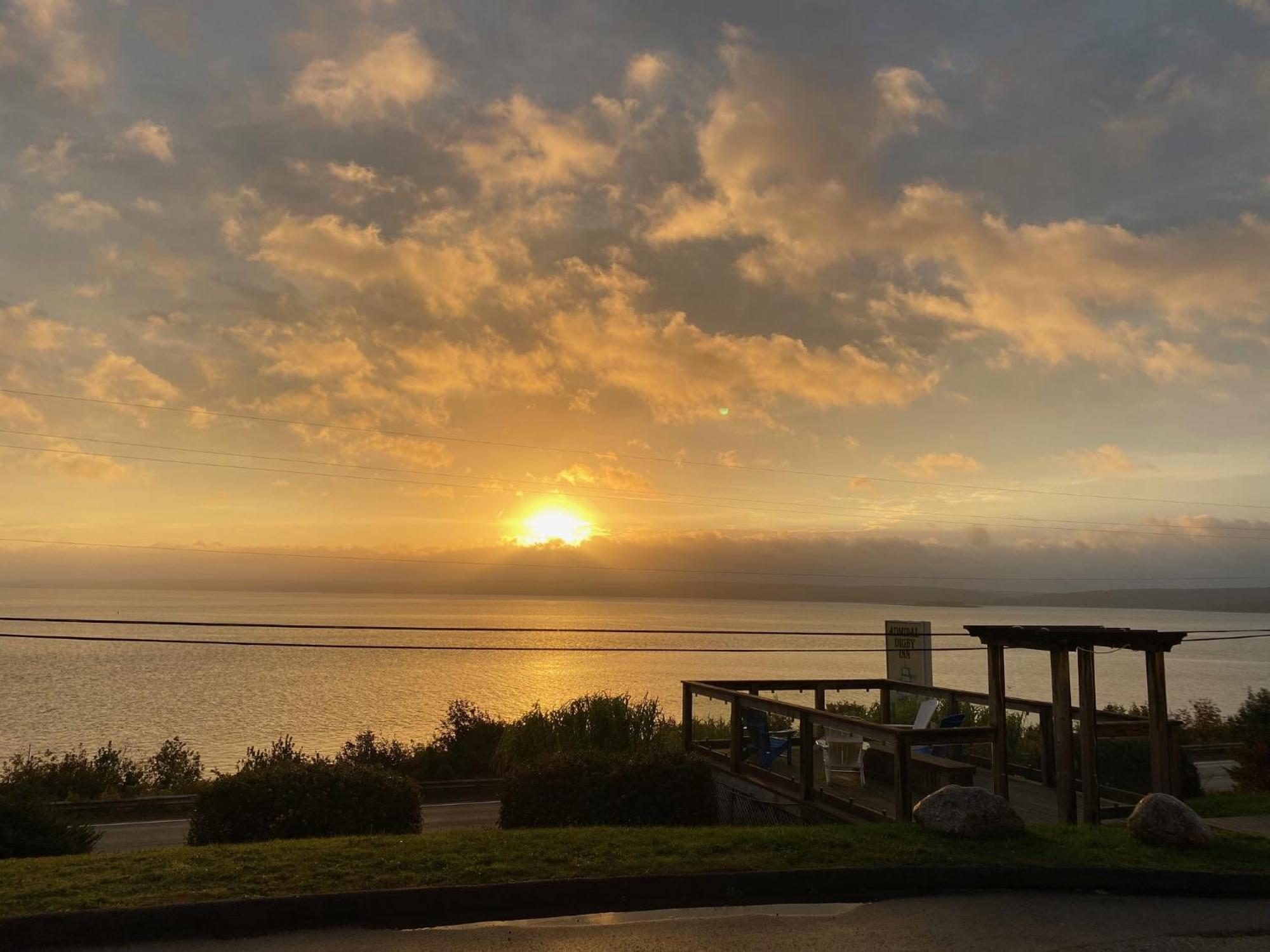 Admiral Digby Inn Restaurant And Cottages 4*