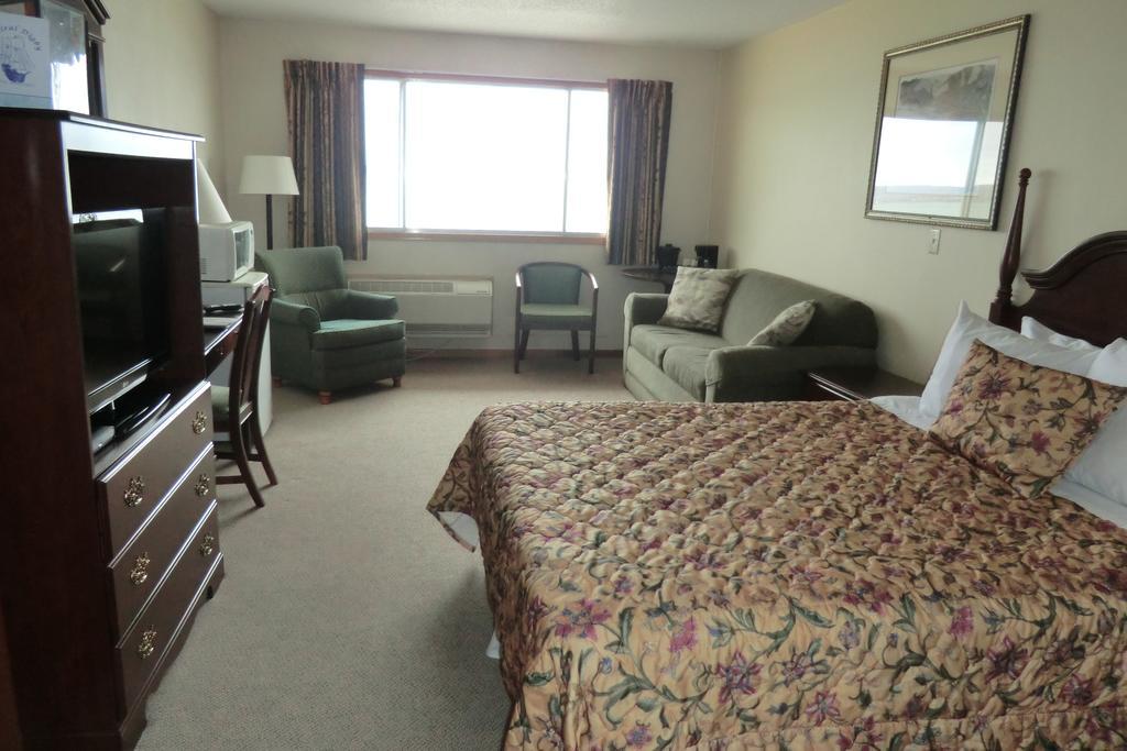 Hotel Admiral Digby Inn Restaurant And Cottages